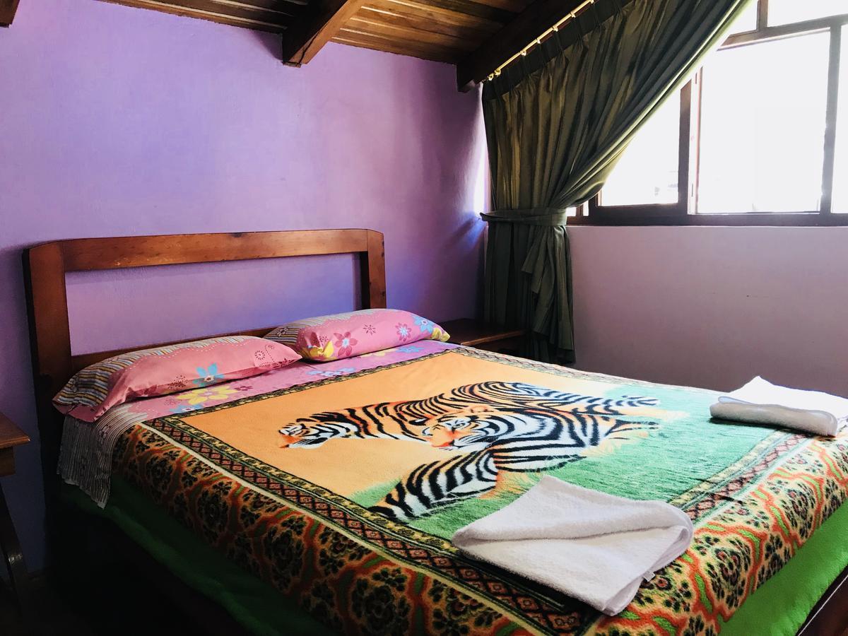 Hostal Princesa Maria Banos  Luaran gambar