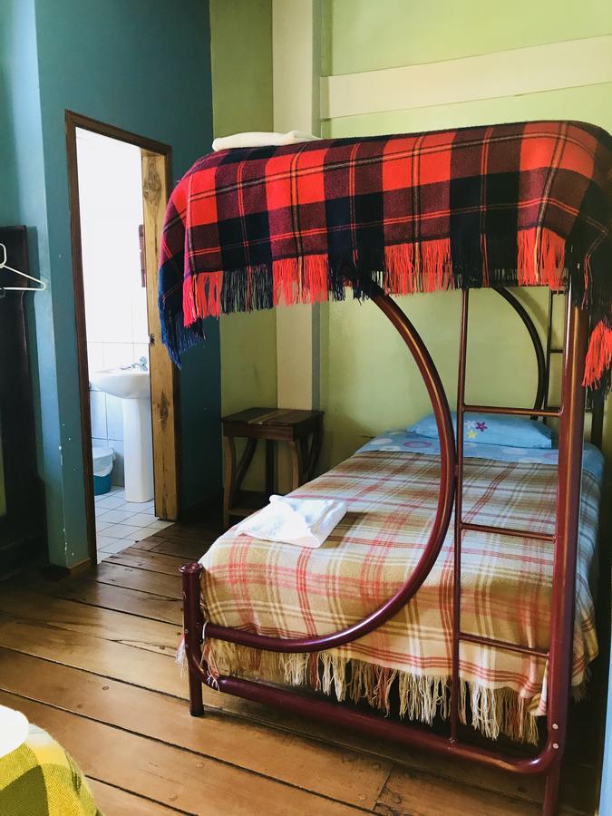Hostal Princesa Maria Banos  Luaran gambar