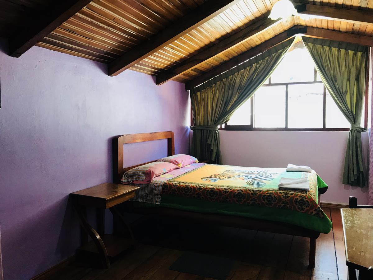 Hostal Princesa Maria Banos  Luaran gambar