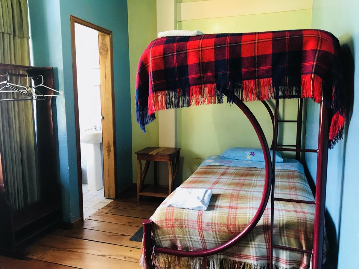 Hostal Princesa Maria Banos  Luaran gambar