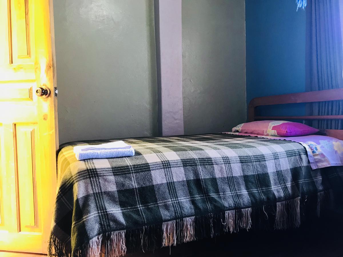 Hostal Princesa Maria Banos  Luaran gambar